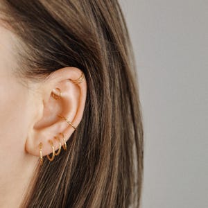 Diamond Cut Helix Hoop - Tiny Cartilage Earring - Endless Ring Hoops - 14g to 26g - 3mm to 15mm