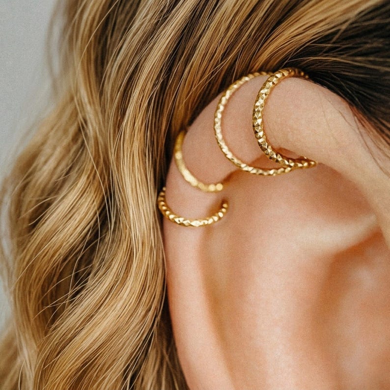 Diamond Cut Helix Hoop - Tiny Cartilage Earring - Endless Ring Hoops - 14g to 26g - 3mm to 15mm