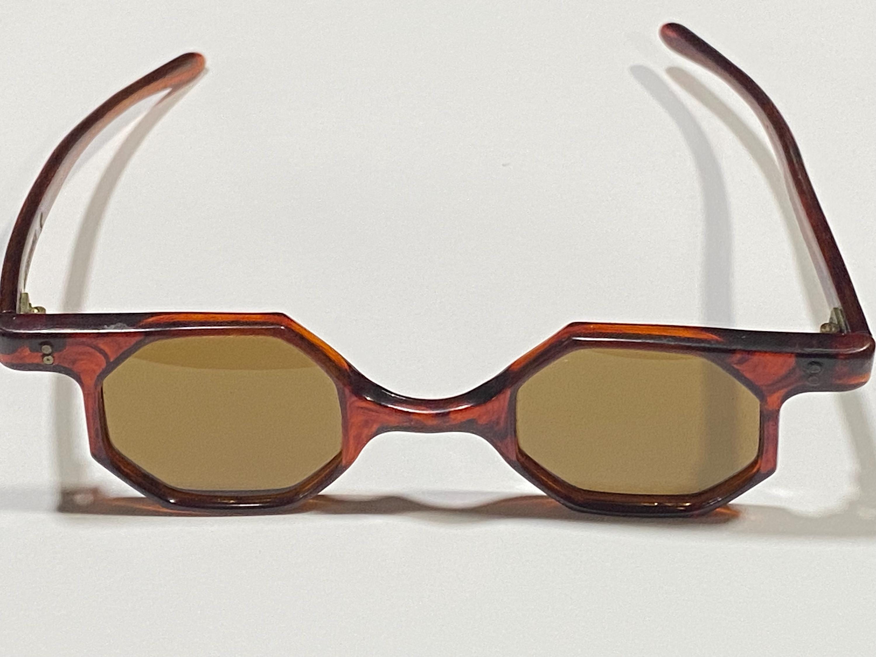 Rare French Made High Quality Designer Vintage Tortoise  display picture 3