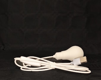 Replacing the bulb and USB cable for LampadeDiTeo lamps