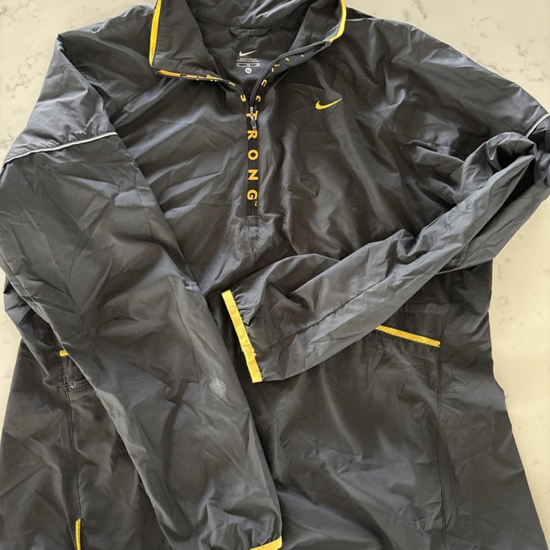 Y2K Nike LIVESTRONG Windbreaker Jacket Mens XL Black 1/4 Zip Nike Fit Running image 11