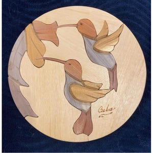 Hand crafted Intarsia Wood Art HUMMINGBIRD & Flower Wall Plaque, marked Cuba EUC