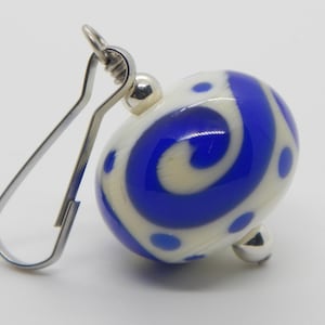 Zipper Pull Charm, zipper pull, zipper pulls for purses, decorative zipper pulls, spiral, ivory, blue, decorative zipper pull, zipper pulls