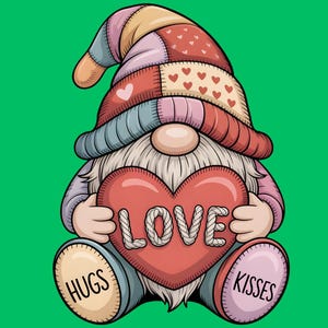 Könnte beinhalten: Ein Cartoon-Zwerg mit langem weißem Bart und einem Patchwork-Hut hält ein rotes Herz mit dem Wort "LOVE" in Weiß. Der Zwerg hat eine große Nase und trägt ein rosa, blaues und beigefarbenes Outfit. Die Worte "HUGS" und "KISSES" stehen auf den Füßen des Zwergs.