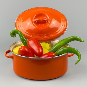 Vintage Le Creuset French Orange Dutch Oven Pot – Oval Enamel Cast Iron Cocotte – 28cm Wide