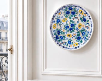 Large Antique Spanish Manises Plate – Signed Hand-Painted Floral Faience – Early 20th Century Ceramic Wall Decor – 33cm Wide