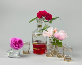 Vintage French Glass Decanter Set – Mid Century Barware – 6 Glasses – Circa 1950s – 22cm Tall