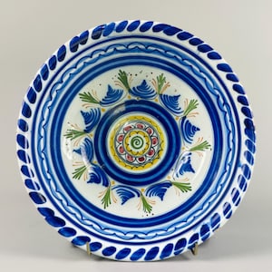 Antique Spanish Manises Ceramic Bowl – Early 20th century Hand-Painted Hispano-Moresque Motif – 27cm Wide