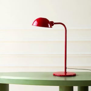 Vintage French Red Enamel Desk Lamp – 1960s Gooseneck Industrial Table Light – Retro Lighting – 47cmTall