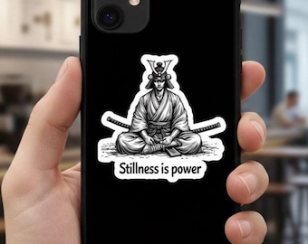Mediterande Samurai Klistermärke Kampsport Mindfulness Dekal Inre Frid Stillhet Är Makt Symbol Zen Krigare Meditation Gåva Män Laptop