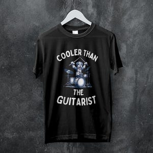 Funny Drummer Shirt – Cooler Than the Guitarist Dog T-Shirt, Musician Gift, Band Humor Tee for Drummers & Music Lovers