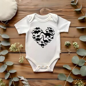 Onesie: dinosaurs / available in 3 colors / dinosaur heart / baby gift / dinosaur clothing / I love dinos