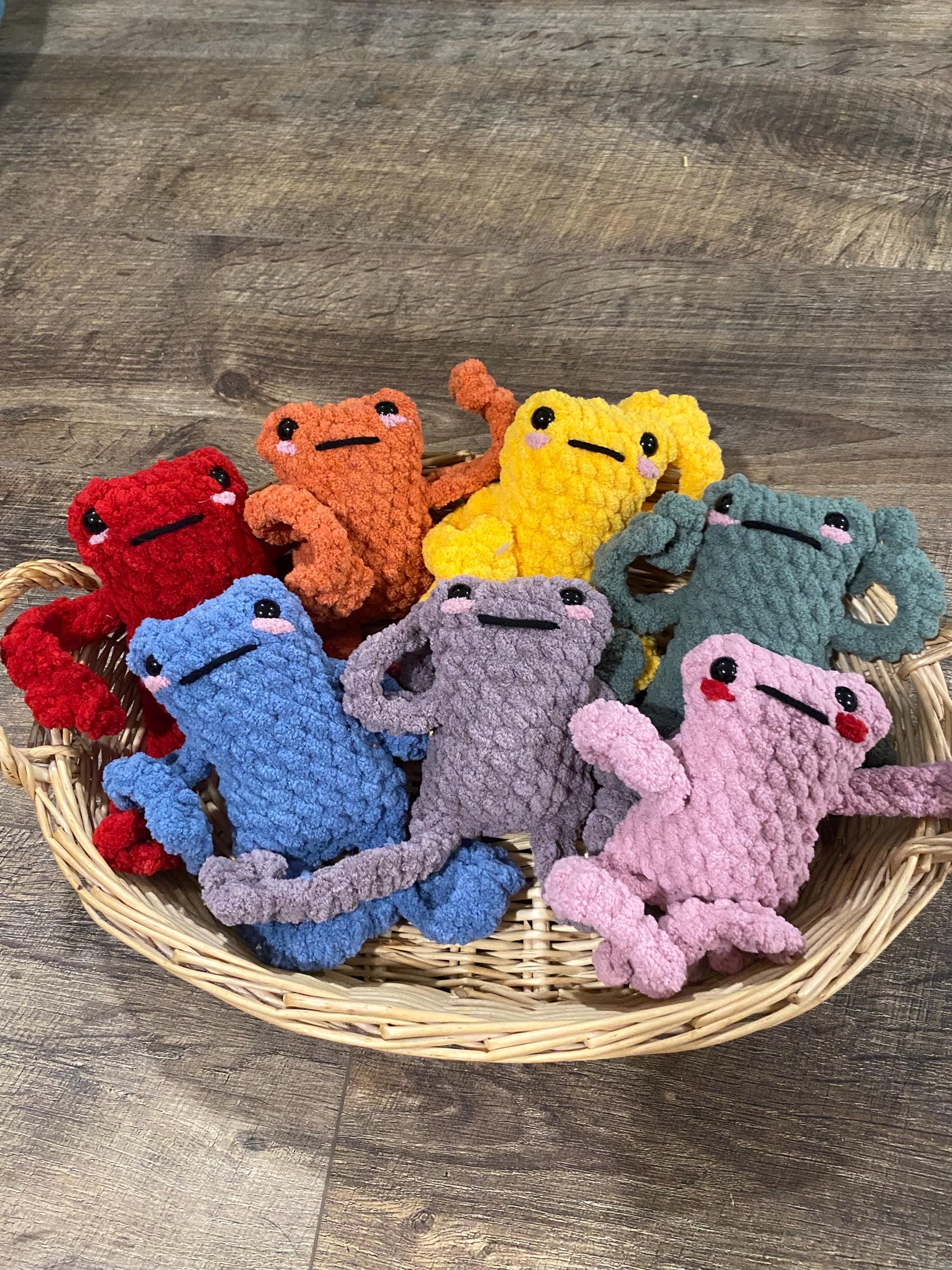24 Leggy Frog Crochet Patterns to Charm Kids and Frog Fans 24 Crochet Long Leggy Frog