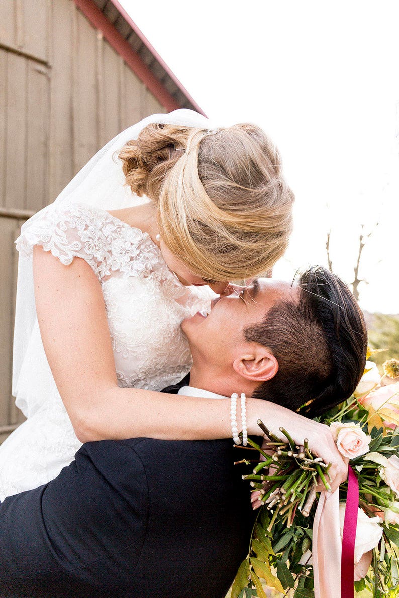 Katie Middleton Veil Drop Veil Soft Veil Bridal Veil Circle Veil Ivory Veil Wedding Veil English Net Veil Veil with Blusher