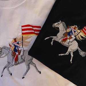 ロデオ風刺繍Tシャツ – ウエスタンY2Kカウガール風 | レトロアメリカーナ | カスタム乗馬ロデオシャツ