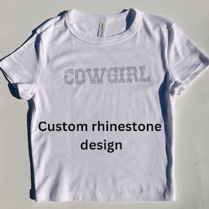 Kundenspezifische Rhinestone-Bekleidung - personalisiertes Tank-, Baby-T-Shirt oder T-Shirt - komplexes Design