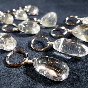 Clear Quartz Pet Charm, Healing Stone, Collar Charm, Therapeutic Gemstones, Pet Charm Jewels
