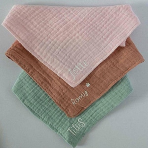 Halstuch Baby - personalisiertes Dreieckstuch aus Musselin
