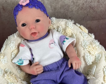 Dinosaurier Body, Hose und Stirnband für 8-9 ""Reborn Babypuppe, Silikon Babypuppe, Kleidung, Outfit, Unikat."