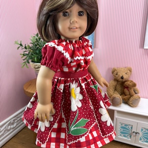 1940s Style Doll Outfit: Gingham Daisy Rock & Blouse - Passend für 18&quot;Puppen