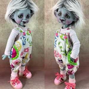 Flip Flops Overalls, body suit, and socks Outfit for Connie Lowe Eppie and Beastie BJD MSD by Tracy Promber