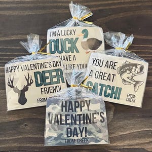 Hunting & Fishing Valentines Cards with Baggies, Boys Classroom Favors