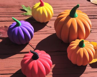 3D Printed Pumpkin Decoration | Fun Color, Realistic Pumpkin for Fall Home Decor, Table Centerpiece, Trick or Treat Prop