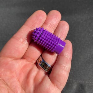 Small Fidget Square Sensory - 3D Printed Handheld Pocket Size Toy, Stress Relief Gift, Portable Sensory Tool, Twist on Top