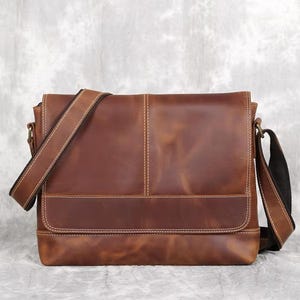 Sac messager en cuir fait main pour homme - sac à bandoulière vintage en peau de vache pour ordinateur portable - sac à bandoulière de bureau A4 marron - porte-documents d'affaires rustique