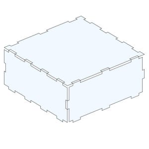 Può includere: Una scatola blu chiaro assemblata con bordi ad incastro. La scatola è rettangolare con un piano e lati piatti. I bordi hanno un design dentellato per un assemblaggio sicuro. La scatola è vuota e sembra essere fatta di un materiale traslucido.