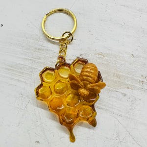 Bee Keychain