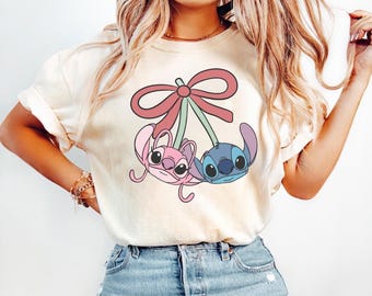 Disney Lilo and Stitch 2026 Stitch and Angel Cherry Coquette Bow T-shirt, chemise familiale assortie Disneyland, t-shirt assorti voyage Magic Kingdom
