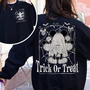 Maglietta bifacciale &quot;Dolcetto o scherzetto&quot; di Halloween Disney World Mickey Ghost, festa di Halloween di Topolino non così spaventosa 2025, maglietta della stagione spettrale Disney