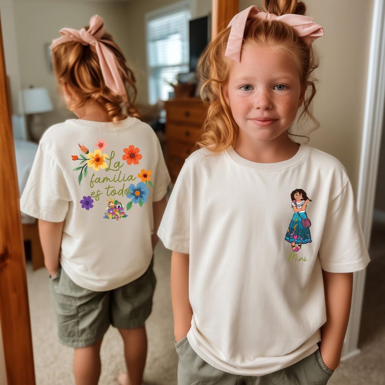 Custom Encanto Family Shirt, La Familia Es Todo Floral T-shirt, Encanto Madrigal House Hoodie, Isabella Maribel Tee, Disney Family Trip Tees