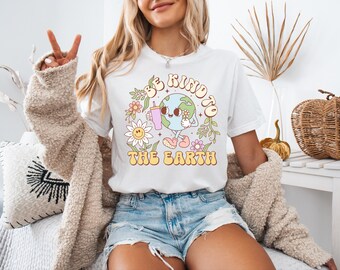 Be Kind To The Earth Shirt, Nature Lover Shirt, Save The Planet Tee, Happy Earth Day Tee, Earth Lover Tee, Stay Green Tee, Mother Earth Tee