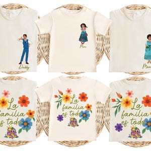 Custom Encanto Family Shirt, La Familia Es Todo Floral T-shirt, Encanto Madrigal House Hoodie, Isabella Maribel Tee, Disney Family Trip Tees