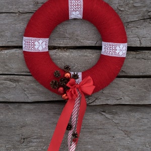 Red and white wreath, Rustic Christmas wreath, Farmhouse Christmas decor, Scandinavian Christmas wreath image 4