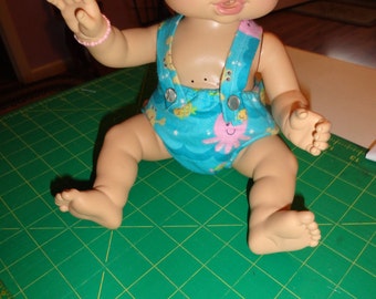 Baby alive doll diaper with straps, handmade, fits 12-14" dolls