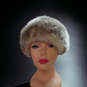 Sheepskin hat, vintage, Tuscan Italy Sherpa Shearling Fur Hat Shaggy Lamb Authentic, Sheepskin hat Womens Fur Hat Russian style