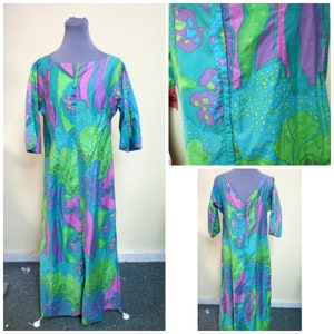 Vintage 60's Paradise Hawaii, Mod Retro Maxi Dress, Muu Muu Flora design, Size m Beautiful!  Tiki Luau. Loud Psychedelic colors