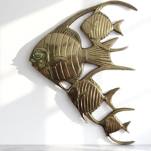 Vintage MCM Brass Angel Fish wall  Art, Tropical Fish Family of 4  Decor Beach Lake Nautical Fish Art