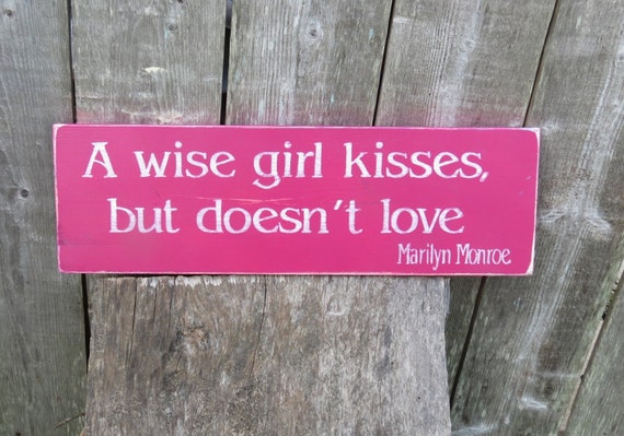 HAND PAINTED CUSTOM COLORS LIFE/'S BETTER AT THE LAKE 2FT WOOD SIGN
