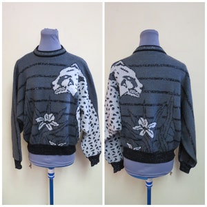 Vintage  ICE Sweater, 1990s  Leopard Made in Italy, size L, Metallic gray, Batwing,  oversize,   Artsy sweater