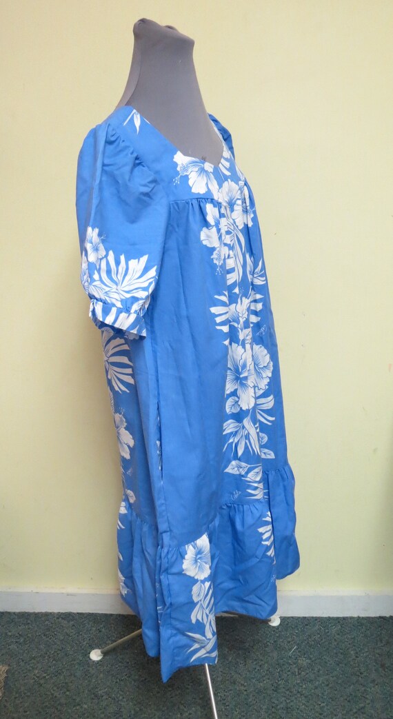 Vintage Royal Creations Hawaiian Dress, Muumuu, Floral Brightly 
