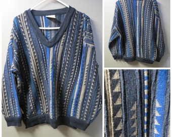 Vintage Toorallie Coogi Style  Sweater. Australian Merino wool-size Mens M Shades of Blue Colors,  Textured, Unisex Ski Skiing Sweater