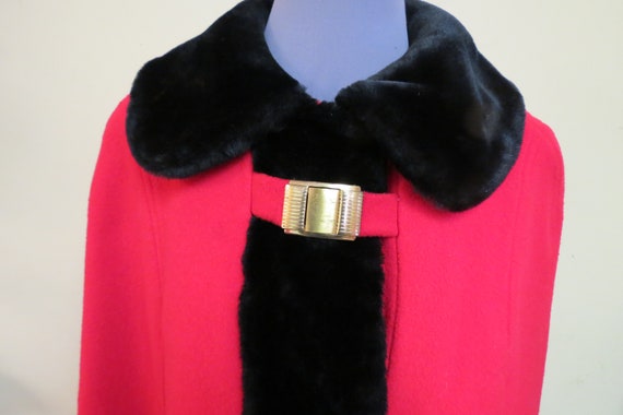 Vintage Juli de Roma Red/black Faux Fur Wool Cape… - image 6