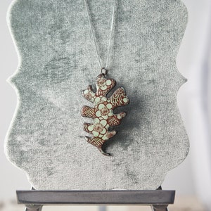 Green Oak Leaf Enamel Pendant, Japanese Cherry Blossom Pendant, Leaf Pendant, Enamel Pendant Handmade image 4