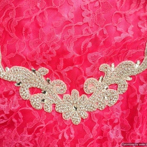 DH28 Crystal Rhinestone Neckline Collar Applique Silver Beaded Bridal Sash Patch Motif 10 » (DH28-slcr)