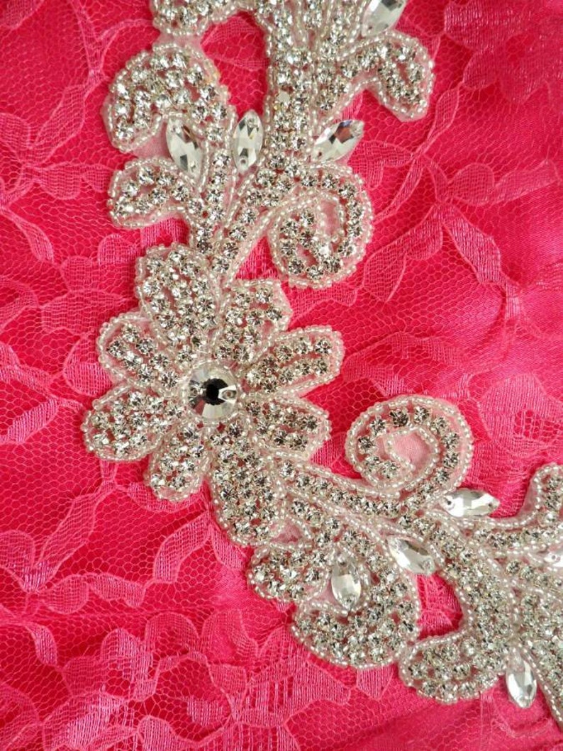 DH28 Crystal Rhinestone Neckline Collar Applique Silver Beaded Bridal Sash Patch