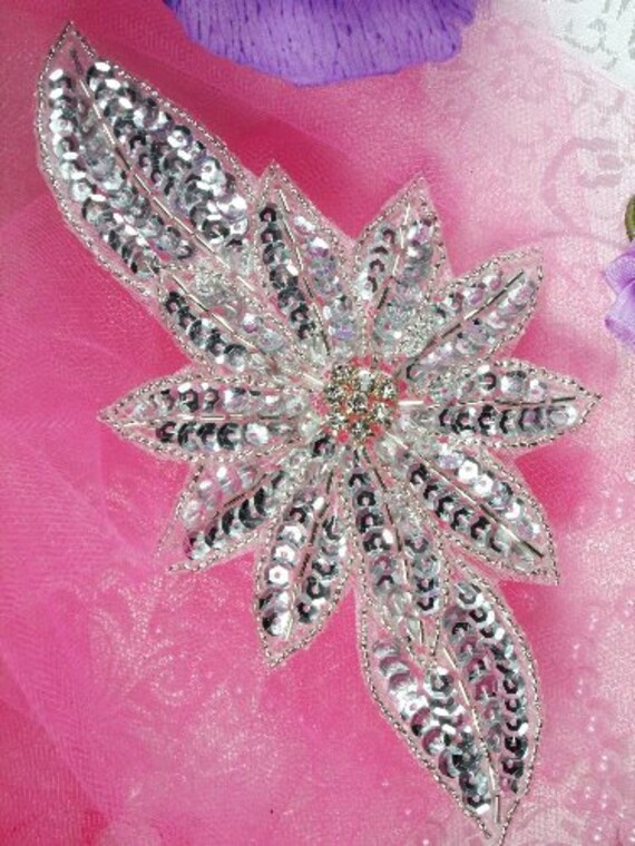 New Women\'s Beautiful Silver Beaded & Sequin Floral Applique Headwrap Silver Floral Applique: Beaded Pearl Embellishment, Sew-on  main image 4